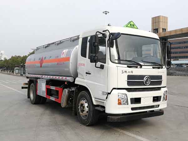 k8凯发体育app下载牌CSC5180GYYD6A型運油車