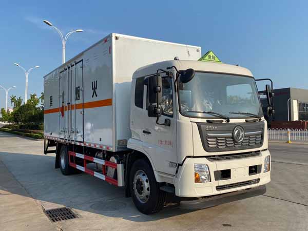 k8凯发体育app下载牌CSC5181XRQD6型易燃氣體廂式運輸車