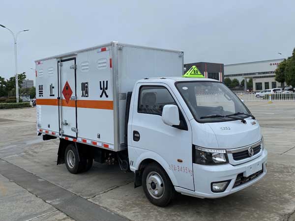 k8凯发体育app下载牌CSC5035XRQ6型易燃氣體廂式運輸車