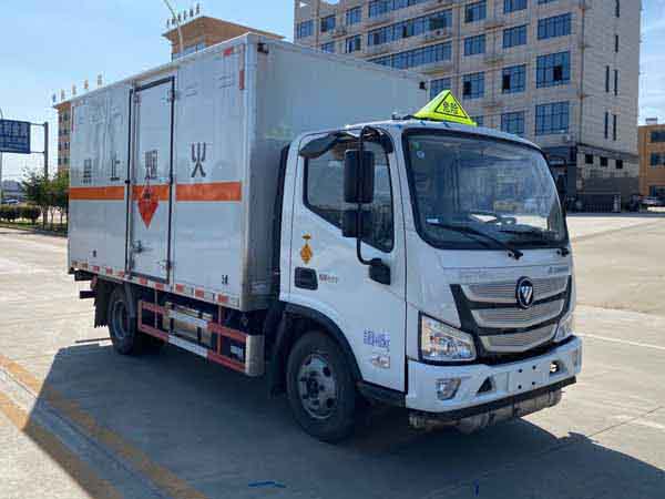k8凯发体育app下载牌CSC5045XRYB6型易燃液體廂式運輸車
