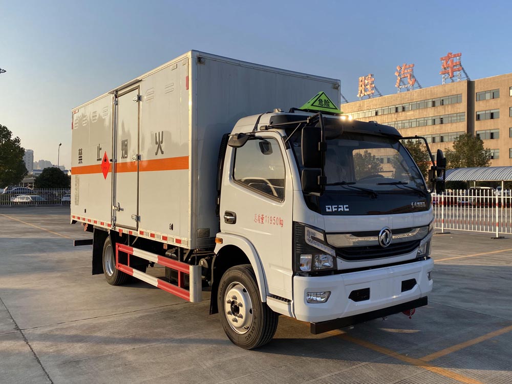k8凯发体育app下载牌CSC5125XRY6型易燃液體廂式運輸車
