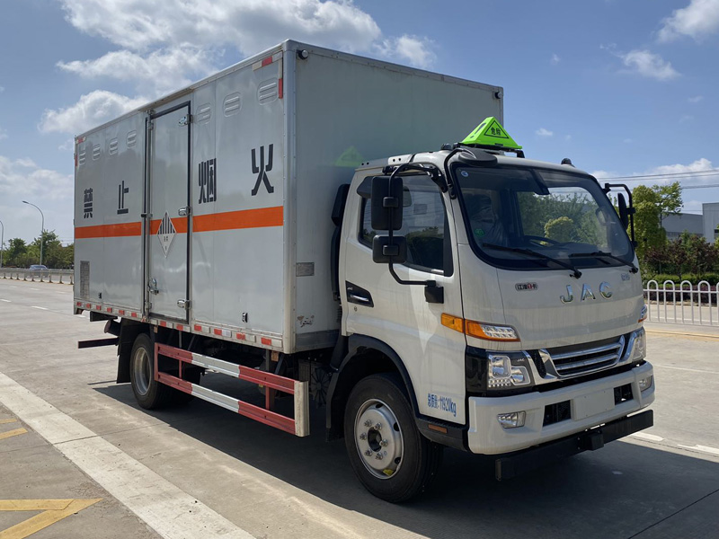 k8凯发体育app下载牌CSC5120XZWJH6雜項危險物品廂式運輸車