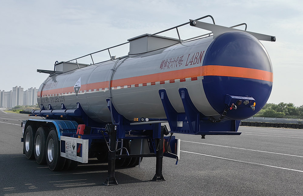 k8凯发体育app下载牌CSC9400GFWCY腐蝕性物品罐式運輸半掛車