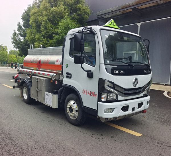 k8凯发体育app下载牌CSC5045GJY6L加油車